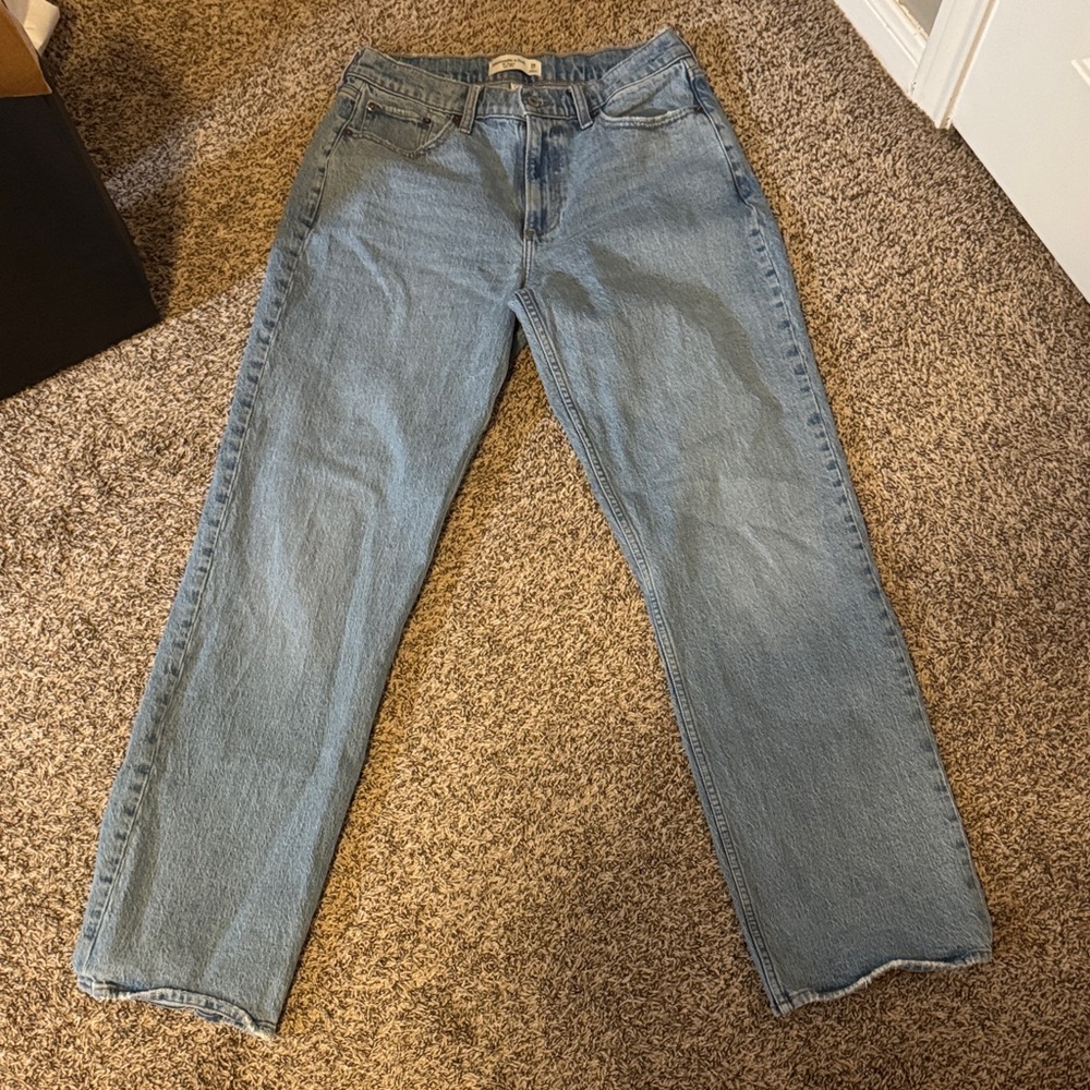 Abercrombie & Fitch Light Blue Low Rise Baggy Jeans